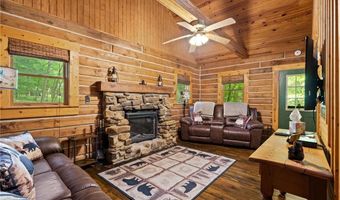 3330 Shamrock Ln, Birdseye, IN 47513