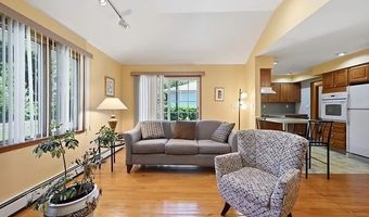 152 Nassau Dr, Albertson, NY 11507
