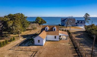 292 Narrow Shore Rd, Aydlett, NC 27916