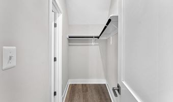 1108 S HIGHLAND St 2, Arlington, VA 22204
