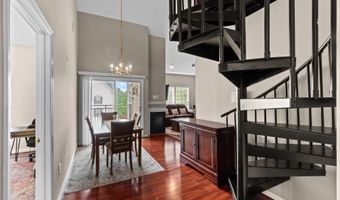 15612 EVERGLADE Ln 401, Bowie, MD 20716