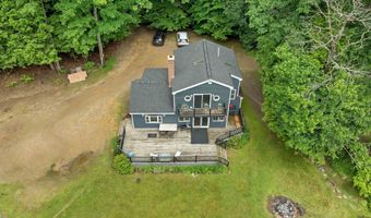 18 W Huntress Pond Rd, Barnstead, NH 03225