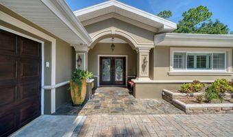 1666 ROBIN HOOD Ln, Clearwater, FL 33764