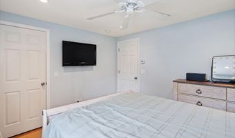 104 Sloop Creek Rd, Bayville, NJ 08721