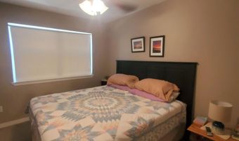 80 Maple Dr, Perkinston, MS 39573