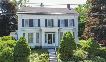 53 Congress St, Belfast, ME 04915