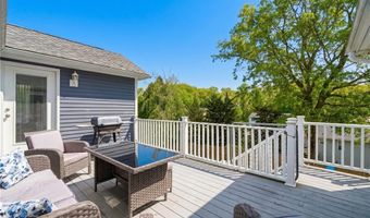 12 Pat Dr, Lincoln, RI 02865