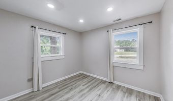 43173 N Lake Ave, Antioch, IL 60002
