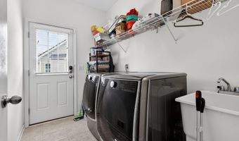 17 Prairie Ln, Bayville, NJ 08721