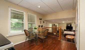 7403 OLD CHAPEL Dr, Bowie, MD 20715