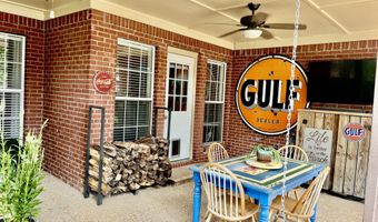 1024 Riverchase North Dr, Brandon, MS 39047