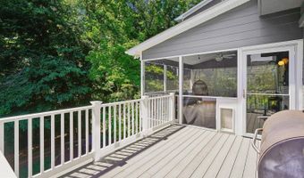 3536 N DICKERSON St, Arlington, VA 22207