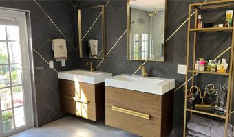 20740 NE 32nd Pl, Aventura, FL 33180