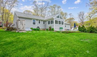 122 Salt Rock Rd, Barnstable, MA 02630
