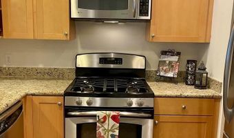 3600 S GLEBE Rd 326W, Arlington, VA 22202