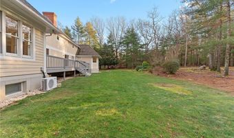 11 Windrose Cir, Exeter, RI 02822