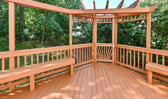 20924 FOWLERS MILL Cir, Ashburn, VA 20147