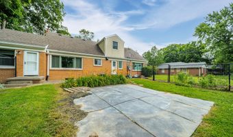 2217 Melody Ln, Anderson, IN 46012
