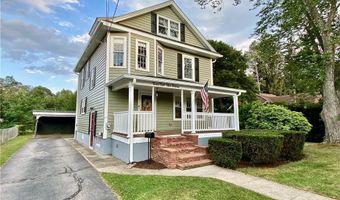 28 White Pkwy, North Smithfield, RI 02896