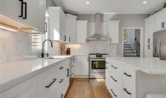 13871 Eidelweiss St NW, Andover, MN 55304