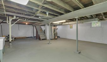 1586 Jackson St, Aliquippa, PA 15001