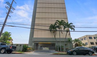 1215 Alexander St 204, Honolulu, HI 96826