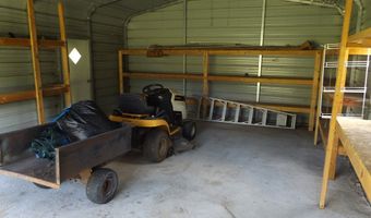 242 Country Rd, Austinville, VA 24312