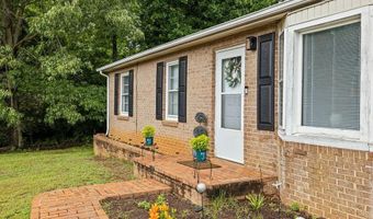 702 11th St, Altavista, VA 24517