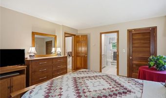 19 Mount Hygeia Rd, Foster, RI 02825