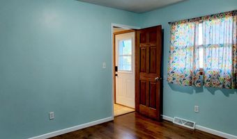 908 Westwood Dr SW, Alexandria, MN 56308