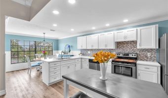 832 BIRDIE Way, Apollo Beach, FL 33572