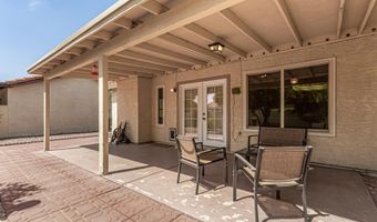 1382 N TAMARISK Dr, Chandler, AZ 85224