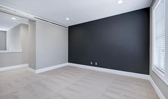 212 Mystic Pine Pl, Apex, NC 27539