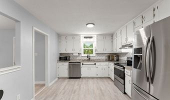 1508 Country Ct, Auburn, GA 30011