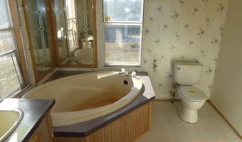 183 SHERMAN Dr, Augusta, WV 26704