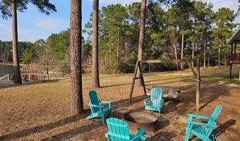 198 Bream Dr, Anacoco, LA 71403
