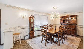 620 Pacific Ave, Beachwood, NJ 08722