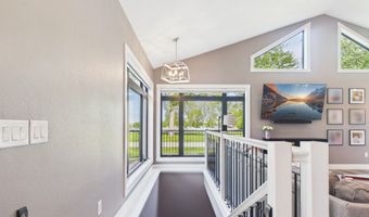 214 E Wapello St, Agency, IA 52530