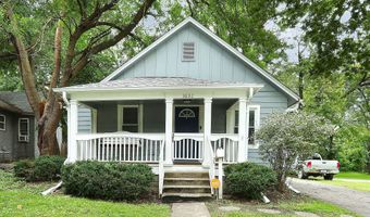 3832 Bowdoin St, Des Moines, IA 50313