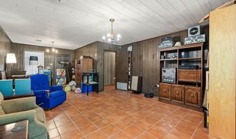 1912 Mimosa St, Abbeville, LA 70510