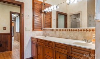 17 Park Rd, Asheville, NC 28803