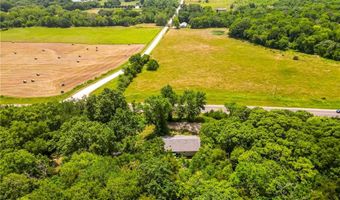 1540 N 600 Rd, Baldwin City, KS 66006