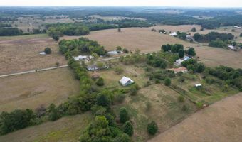 21207 Lawrence 1230, Aurora, MO 65605