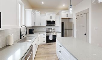 2427 N 5th St, Elko, NV 89801