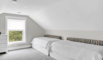 516 Club Dr, Bay Head, NJ 08742