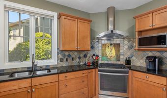 4878 W Village Trl SE, Ada, MI 49301