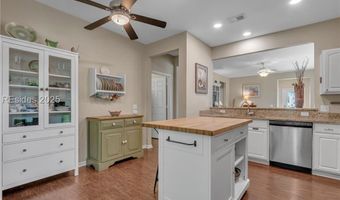 40 Golden Eagle Dr, Bluffton, SC 29909