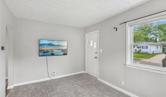791 Eugene St, Akron, OH 44306