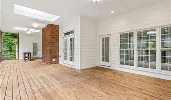 2077 Coolidge Way NW, Acworth, GA 30101