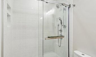 3217 SUTTON Pl NW A, Washington, DC 20016